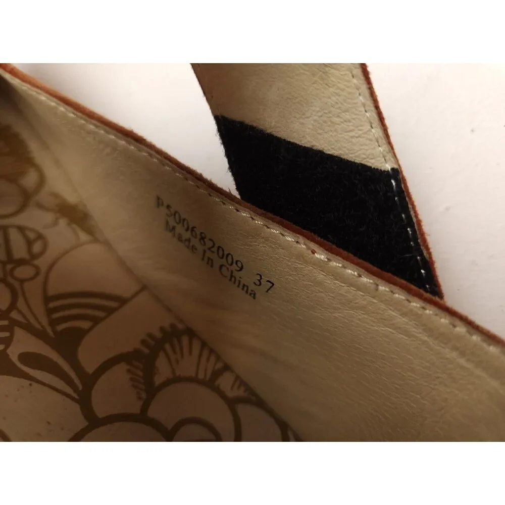 Fly London Yasi Red Orange Suede Platform Wedge Heels size US 6.5-7 EU 37 - Picture 7 of 9